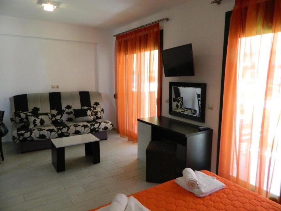Stefania Sun Apartments Nikiti  Exterior photo